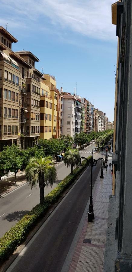 La Parada Zaragoza Eksteriør billede